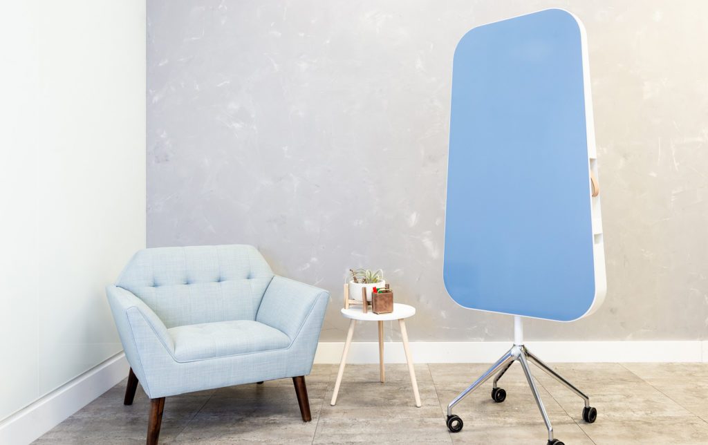 PITCH MOBILE | CLARIDGE