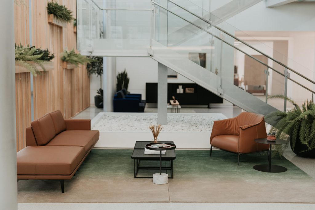 9 | CASSINA – HAWORTH