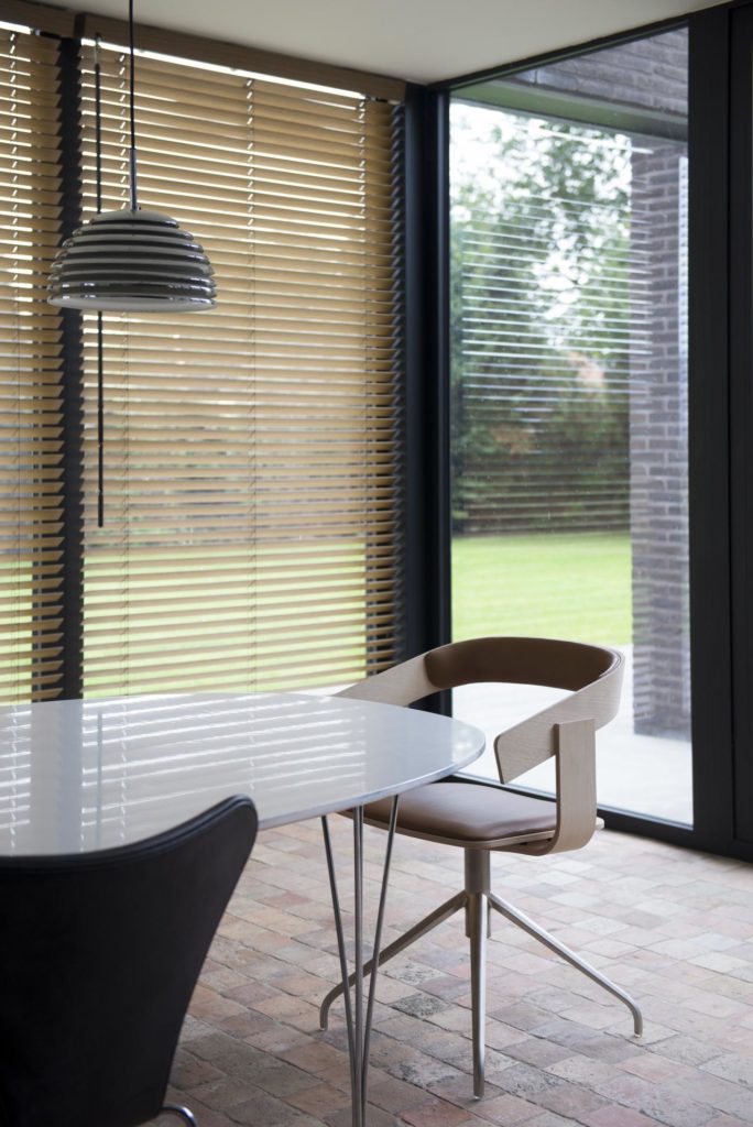 BUZZIFLOAT | BUZZISPACE